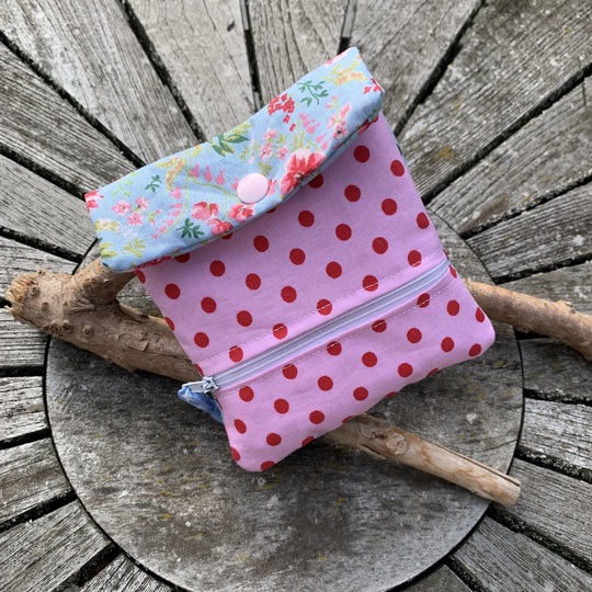 Etui Nr. 1 Stickdatei ITH 13x18 Etui Täschchen Tasche