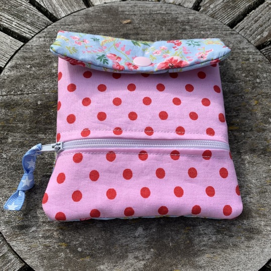 Etui Nr. 1 Stickdatei ITH 13x18 Etui Täschchen Tasche