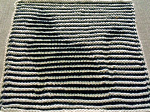 Sitzende Katze als Spüli oder Deko mit dem besonderen Rand