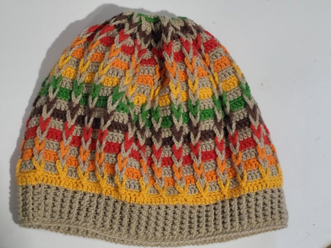 Mütze "Herbstgeflüster" (Häkelanleitung)