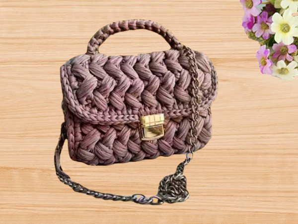 GUESS Jania Crossbody Camera Bag – Kompakte Umhängetasche, 19,5 X 13 X 7 Cm – Stylisches Alltags-Accessoire