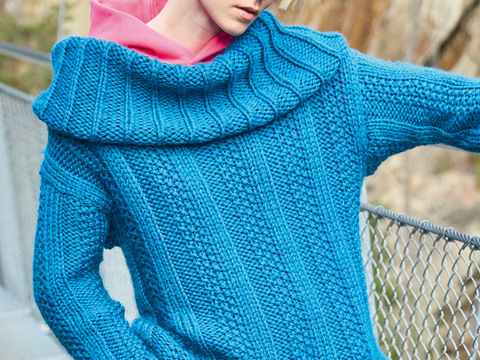 Pulli mit weitem Rollkragen