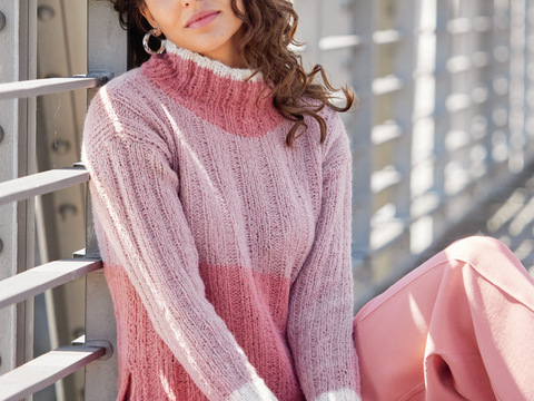 Pulli im Rippenmuster in Rosa, Flieder, Creme