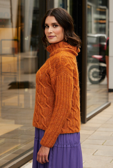Pulli mit Zopfmuster in Terraorange