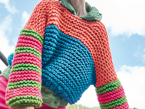 Pulli mit Blockstreifen