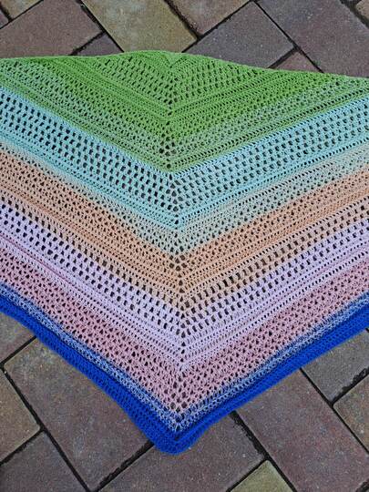 Häkelanleitung flaches Dreieckstuch "C'n'C - Chill and Crochet"