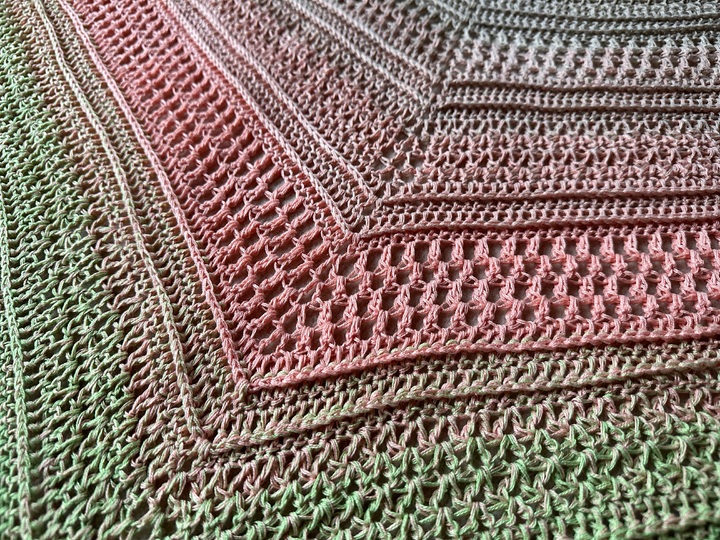 Häkelanleitung flaches Dreieckstuch "C'n'C - Chill and Crochet"