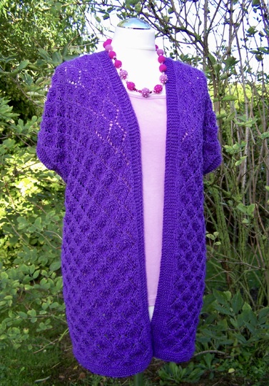 Strickanleitung für Weste im Ajourmuster