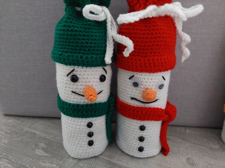 Häkelanleitung Flaschenhülle Schneemann!