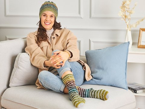 MÜTZE + SOCKEN, GESTRICKT