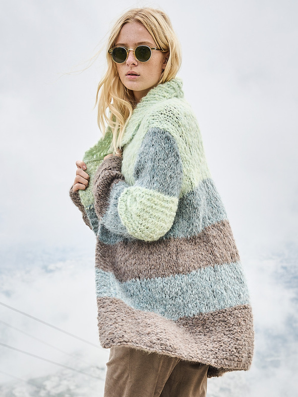 Gestreifte Jacke in Felloptik