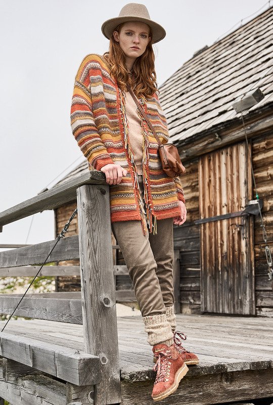 Jacke im Streifenmix mit Fransen