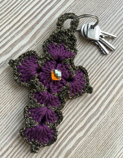 Schmuckkreuz Schlüsselanhänger:  *GUT BESCHÜTZT*