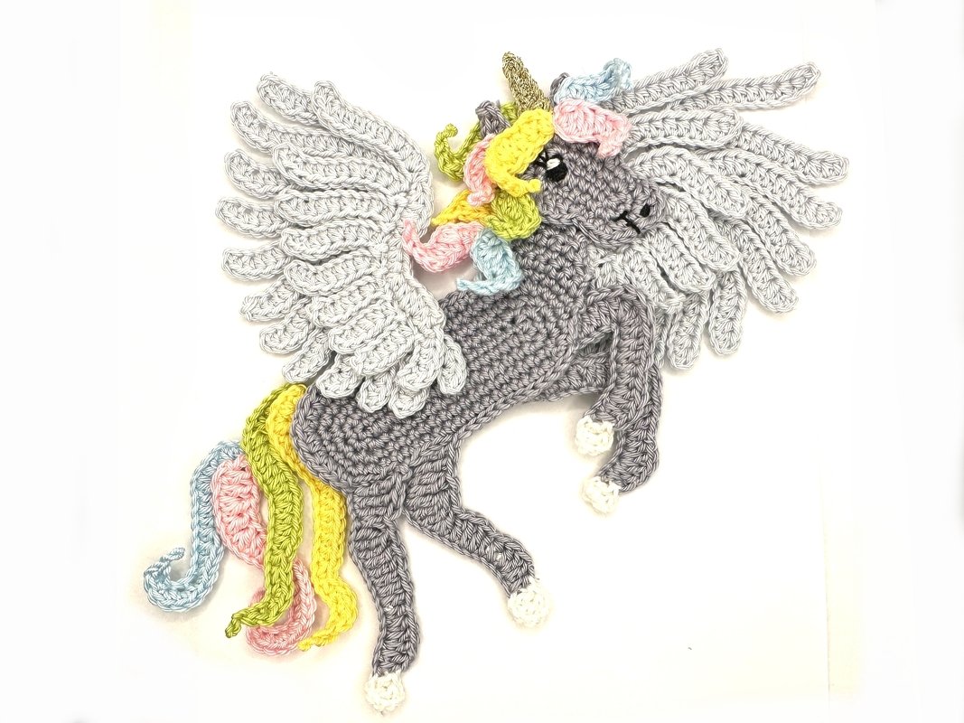 Pegasus crochet pattern applique - Image 2
