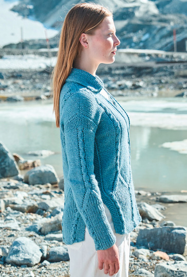 Pulli mit V-Ausschnitt und Kragen