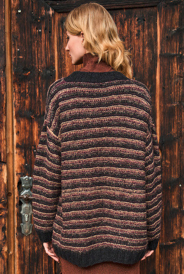 Pulli im Streifenmuster