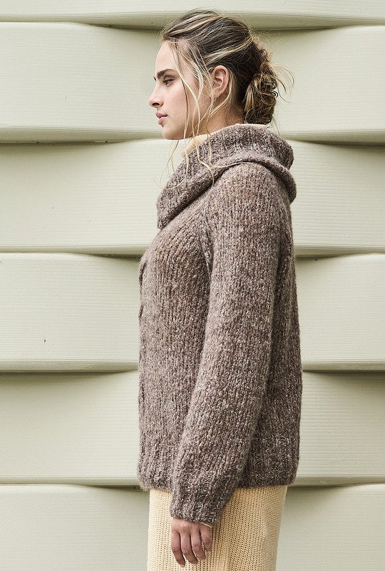 Pulli mit Mittelzopf in Braun - Bild 2