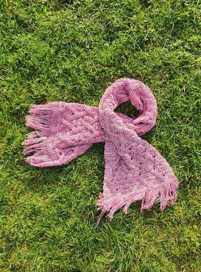 Kuscheliger Zopfschal