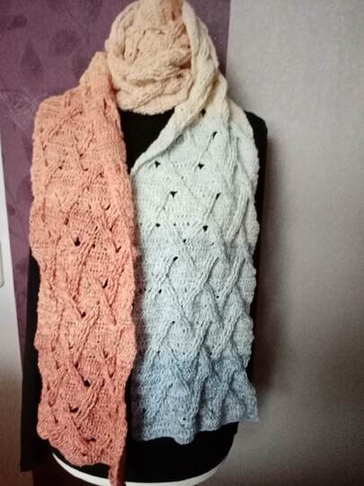 Kuscheliger Zopfschal