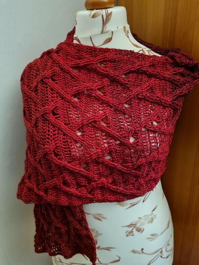 Kuscheliger Zopfschal