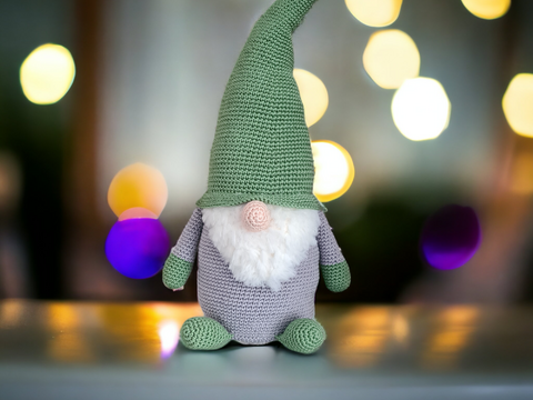 Crochet pattern large gnome - gnome