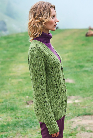 Cardigan mit Zöpfen und Ajourstreifen