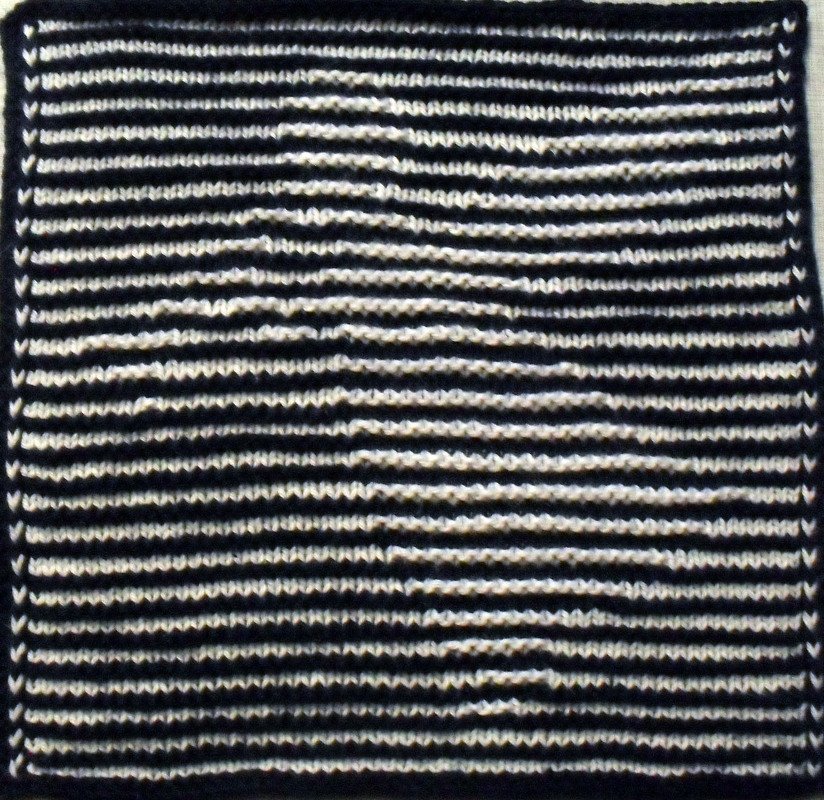 Engel mit Posaune als Deko oder Spüli in Schattenstricktechnik - Bild 2