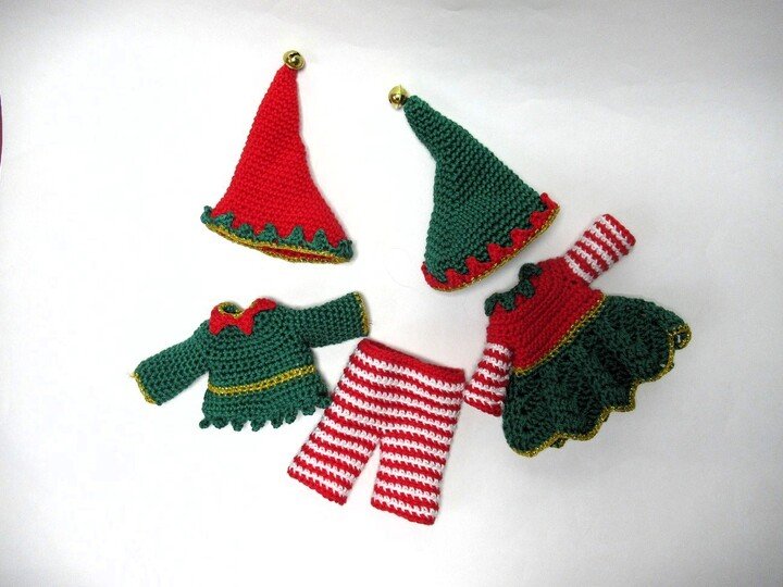 Häkelanleitung Weihnachtselfenkostüme für Puppen Anna und Anton (20 - 25 cm