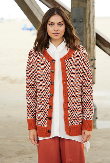 Jacke mit Hebemaschenmuster in Terracotta, Natur und Bordeaux