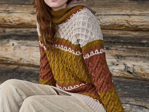 Pullover mit Zopfmustern in Rostbraun, Curry und Beige