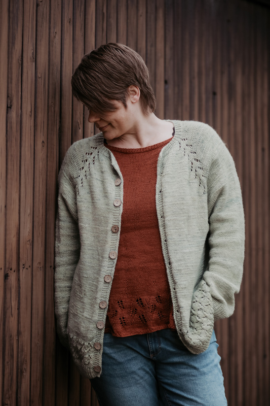 Edla Cardigan Strickanleitung Strickjacke für Damen - Bild 4