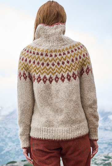 Winterpulli mit Jacquardpasse