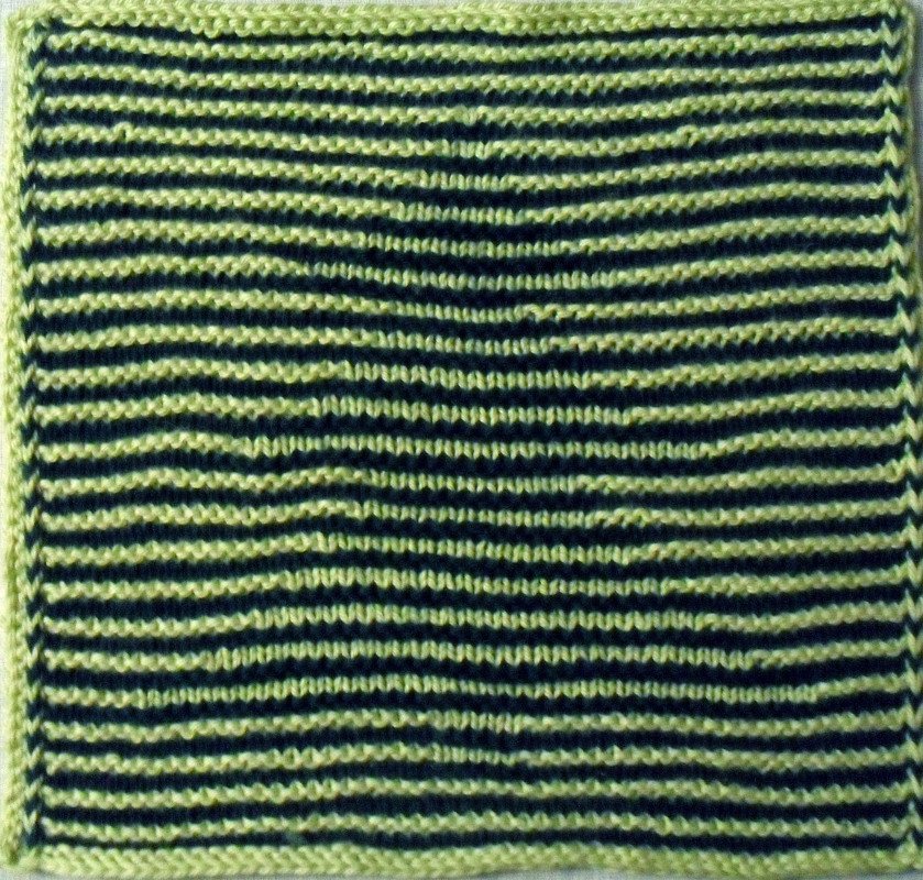 Tannenbaum in Schattenstricktechnik als Deko oder Spüli - Bild 2