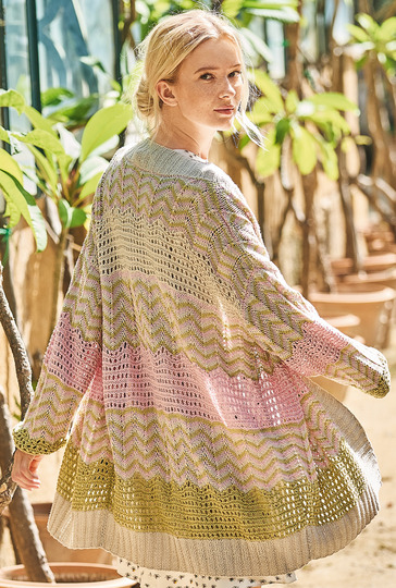 Jacke mit Musterstreifen