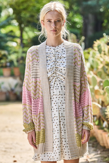 Jacke mit Musterstreifen