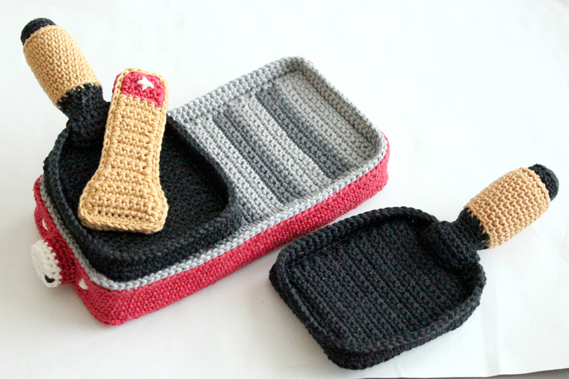 Häkelanleitung "Schweizer Raclette-Set" / super für Wollreste