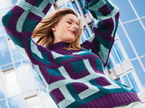 Pullover aus kraus rechten Rippen mit Karos