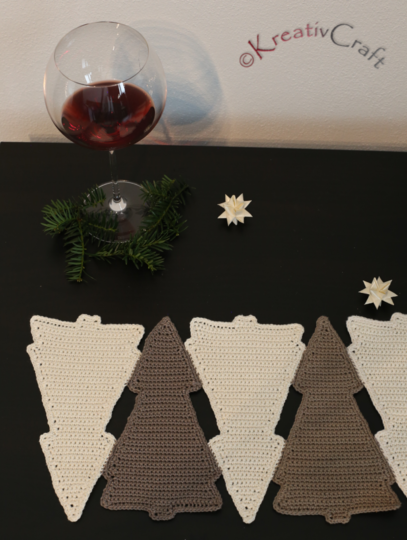 Tischband mit Tannenbaummotiv – Häkelanleitung – viele Varianten möglich