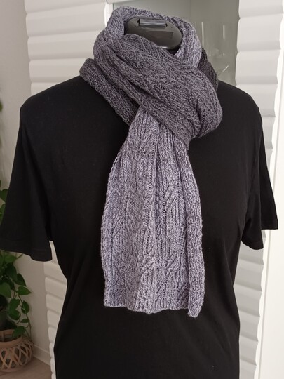 Strickanleitung für den Unisex-Schal "Kim"