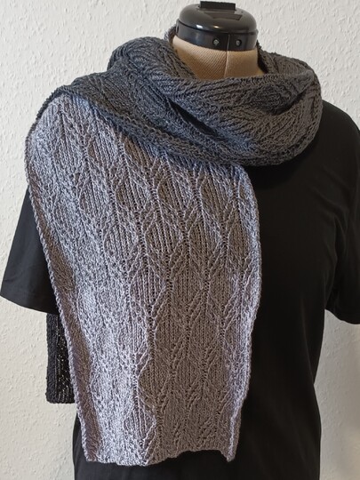 Strickanleitung für den Unisex-Schal "Kim"