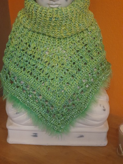 Spring Romance Kollektion- Häkelanleitung für Mütze, Cowl und Stulpen