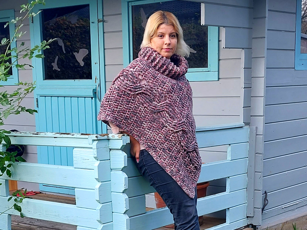 Häkelanleitung Poncho "Braided" - Bild 2