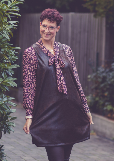 Gabi - Schnittmuster Latzrock für Damen