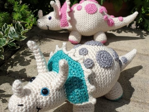 Terry the Triceratops Crochet Amigurumi Pattern (English)