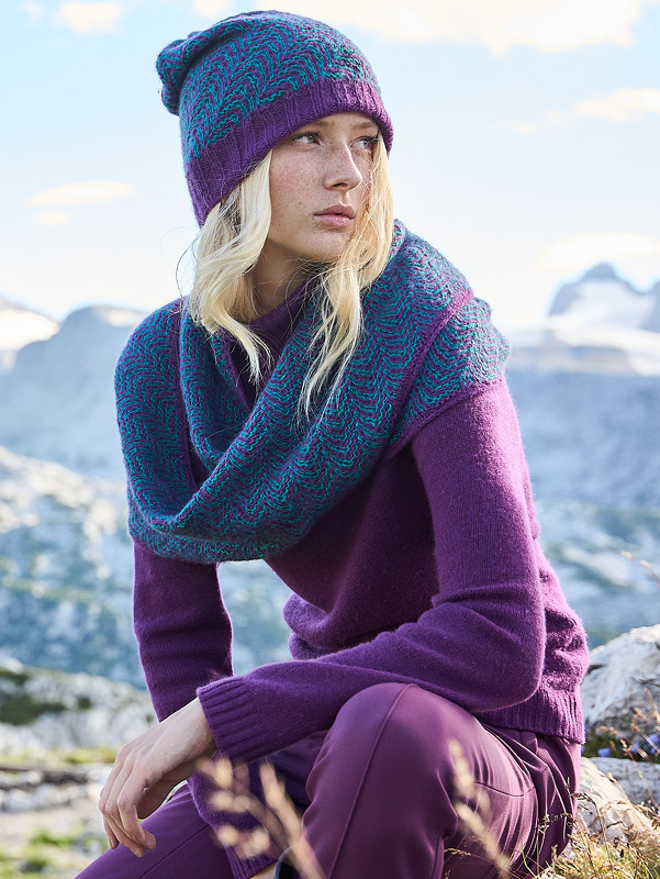 Mütze und Loop in Hebemaschenmuster