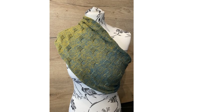 Schal Loop Zalina Halssocke Mütze ...