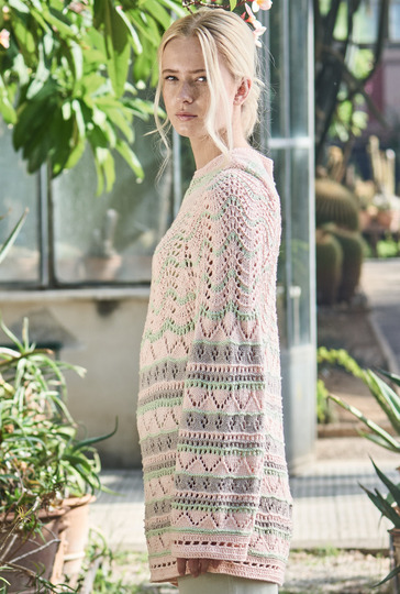 Dreifarbiger Mustermix-Pulli