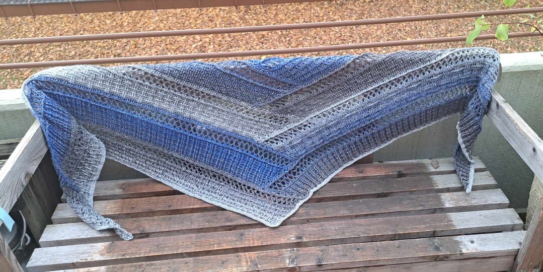 Crochet Pattern Flat Triangular Scarf “Nemesis”
