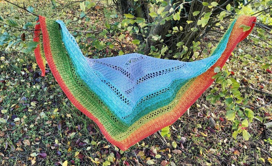 Crochet Pattern Flat Triangular Scarf “Nemesis”