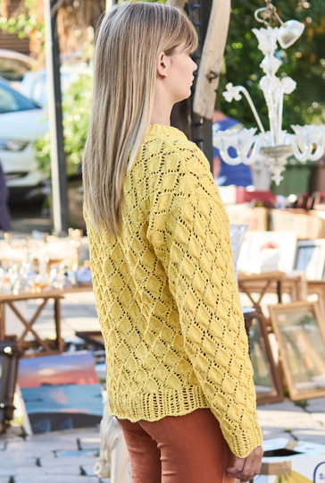 Pulli im Ajour-Rautenmuster